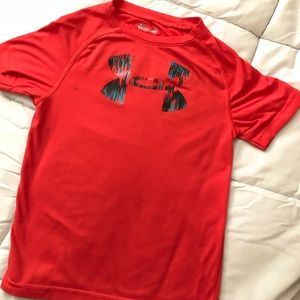 Youth under armor tee